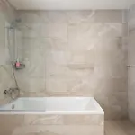 Apartamento Large With Private Garden