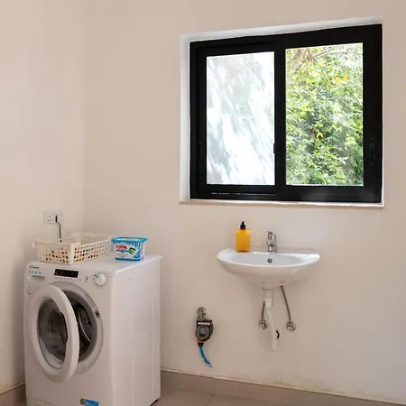 Large With Private Garden Apartment
