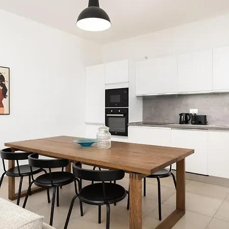 Large With Private Garden Apartment Marsaskala