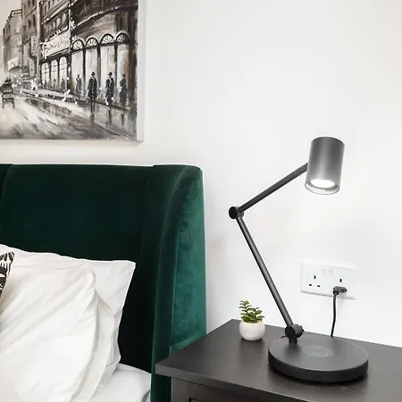 Large With Private Garden Daire Marsaskala